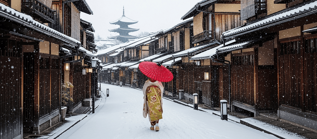 Viaggiare in inverno in Giappone, tra onsen, neve e città illuminate
